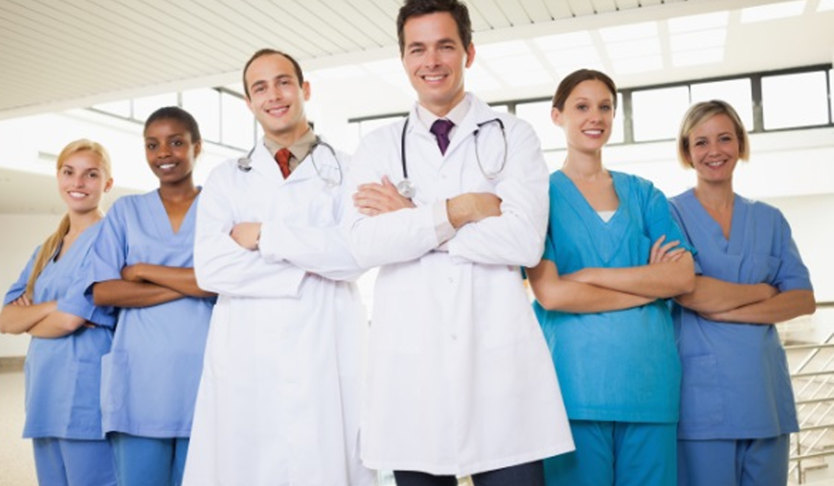 PROFISSIONAIS DA SAÚDE